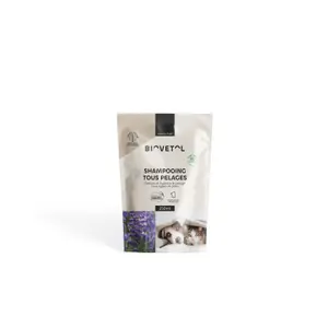 Eco refill shampoo for all fur types Biovetol image-0