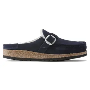 Sabots de couro com forro de pele de carneiro camurça mulher Birkenstock Buckley