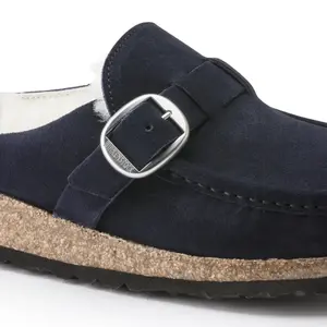 Sabots de couro com forro de pele de carneiro camurça mulher Birkenstock Buckley image-3