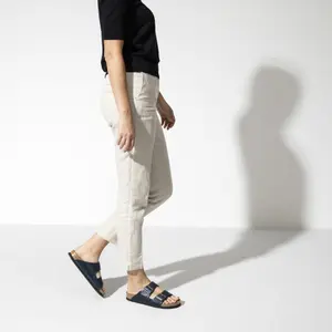 Sandals Birkenstock Arizona Waxy Leather image-3