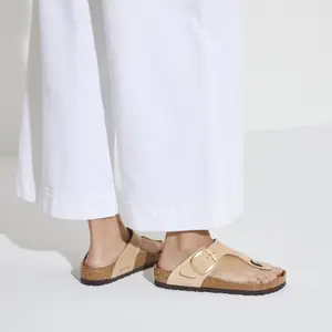 Sandales cuir femme Birkenstock Gizeh Big Buckle Birko-Flor Patent image-3