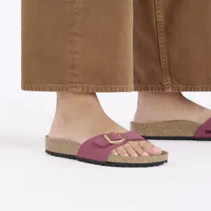 Pantoletten für Damen Birkenstock Madrid Synthetics image-3