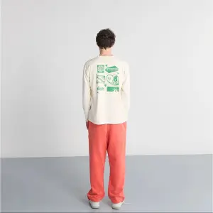 Jogging Trousers Bisous Skateboards Cigarette image-2