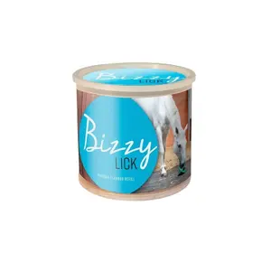 380010012-pierre-bizzy-horse-bizzy-lick-bla-1-kg