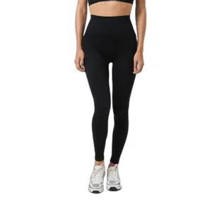 10003818-bk001-nahtlose-ripp-leggings-fur-frauen-bjorn-borg-studio-schwarze-schonheit