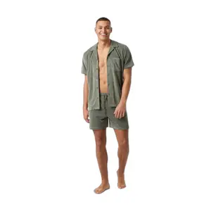 10004107-gn081-pool-shirt-aus-handtuchern-bjorn-borg-agave-grun