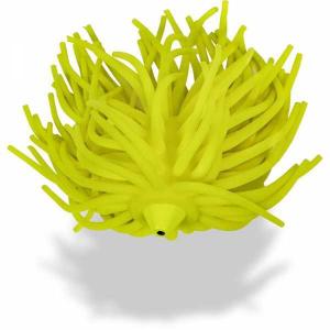 6244080-se-uelo-black-cat-real-worm-teaser-amarillo