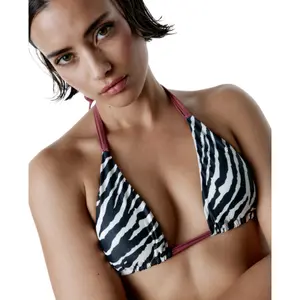 Top de bikini triangular feminino Black Limba Wild image-0
