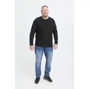 Sweater Blend image-1