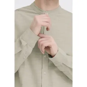 T-shirt με στρογγυλή λαιμόκοψη Blend Daris image-5