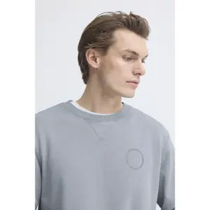 Sweatshirt Blend Factor image-5