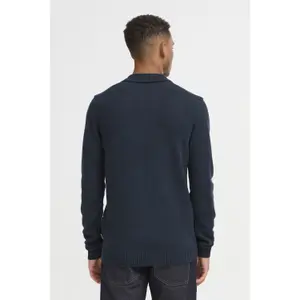 Pull col V Blend deno image-4