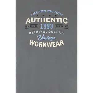 T-Shirt mit normaler Passform Blend Kubert image-5