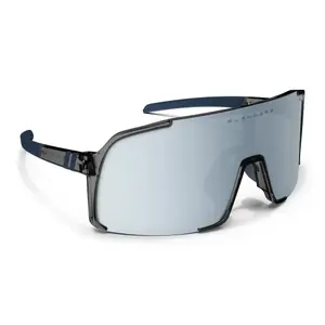 Sunglasses Blenders Exposé image-3