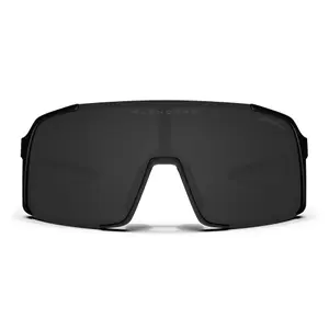 Sunglasses Blenders Exposé image-1