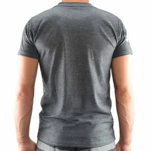 T-shirt Bõa Jogo No Chao image-1