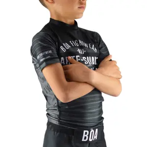 Paraspruzzi per bambini Bõa Jogo No Chao image-1