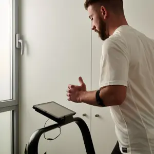 Tapis de course curve pliable Bodytone image-4