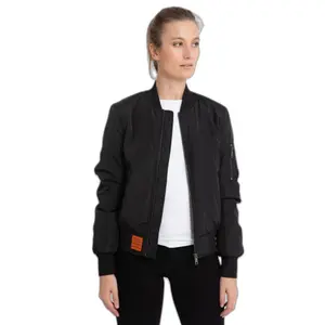 max2black-bombers-max-black