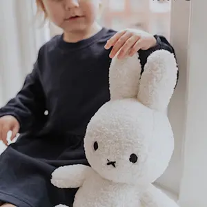Recycled miffy teddy comforter Bon Ton Toys 23 cm image-1