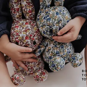 Miffy flower cuddly toy Bon Ton Toys 23 cm image-1