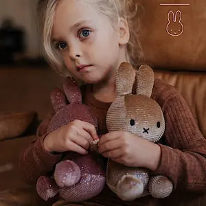 Miffy glamour cuddly toy Bon Ton Toys 23 cm image-1