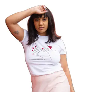 T-shirt femme Bons baisers de Paname Artdesmaux-Amoureuse LUI image-0