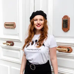 T-shirt femme Bons baisers de Paname Artdesmaux-Every Body image-1