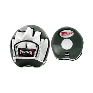 Niedźwiedzie łapy Booster Fight Gear PML 13