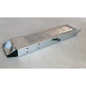 Opvouwbare stalen laadklep met handgreep Brazoline image-0