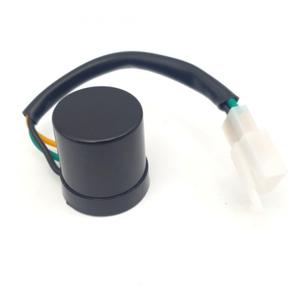 5106adat-centralina-lampe-per-indicatori-di-direzione-moto-autoadattativa-3-pin-lampadina-e-led-brazoline-honda-yamaha-suzuki-kawasaki-etc-nero-tu