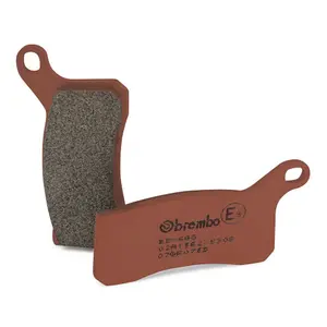 Przedni klocek hamulcowy Brembo 450/505 SX/XC 08- image-0