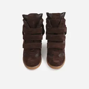 Zapatillas altas con clavos decorativos para mujer Bronx Jae-yy image-3