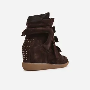 Zapatillas altas con clavos decorativos para mujer Bronx Jae-yy image-1