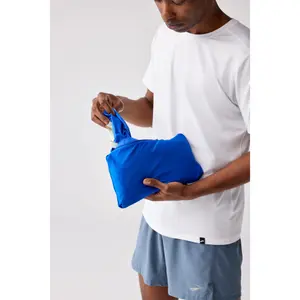 Chaqueta con capucha Brooks Canopy Packable image-3