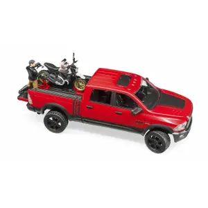 Hry s auty - RAM 2500 Power Wagon, Scrambler Ducati Desert Sled a Hry s auty Bruder image-2
