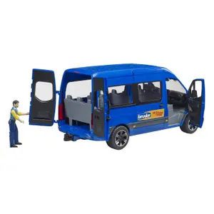 Autospellen - sprinter transfer met chauffeur Bruder MB