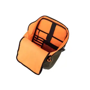 Batoh Bering Spoutnick image-3