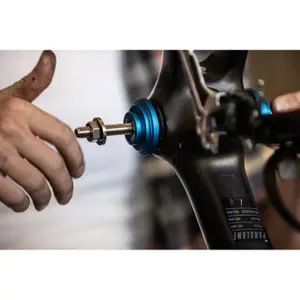 Malá taška na demontáž a montáž ložisek BBB Cycling BracketKit image-3