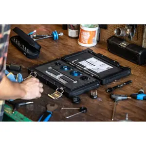 Malá taška na demontáž a montáž ložisek BBB Cycling BracketKit image-4