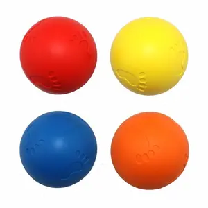 Jouet pour chien balle en caoutchouc avec couineur BUBU Pets image-0