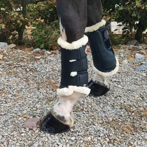 70970-36-resting-belts-for-horses-bucas-brushing-black-l