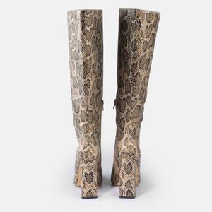 Women's boots Buffalo July image-2