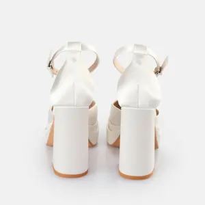 Damenschuhe mit Absatz Buffalo Bonny Dorsay image-3
