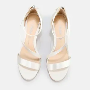 Sandálias de calcanhar feminino Buffalo Anna lux image-4