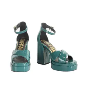 Escarpins femme Buffalo May Cross image-3