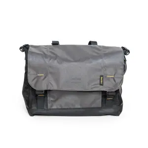 722636-anhangertasche-burley-travoy-market-grau-schwarz-22-l
