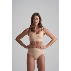 Invisible mid-rise briefs for women Bye Bra image-2