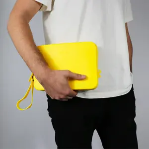 Pouch Cacatoès Gisela Neon image-1