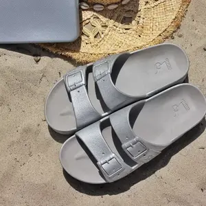 Girl's sandals Cacatoès Baleia image-3